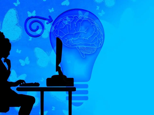 working-5348699_1280